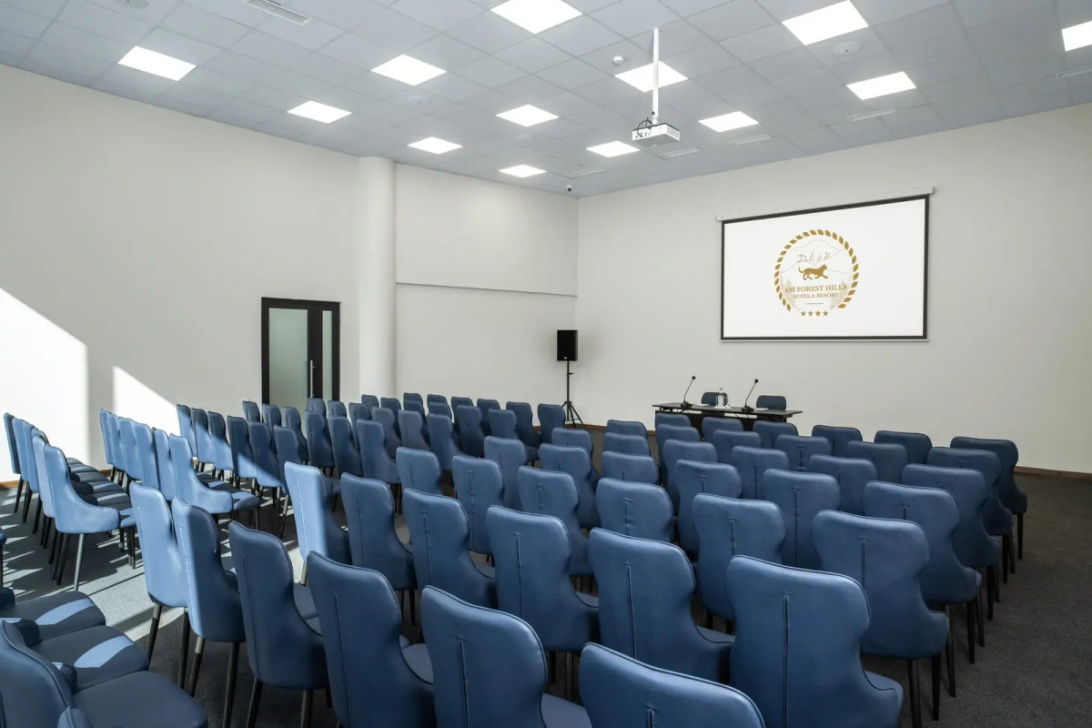 Отель Ani Forest Hills Resort