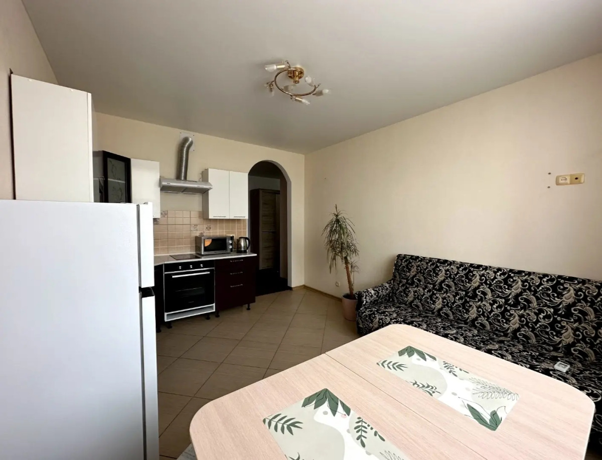 Квартира на Салмышской