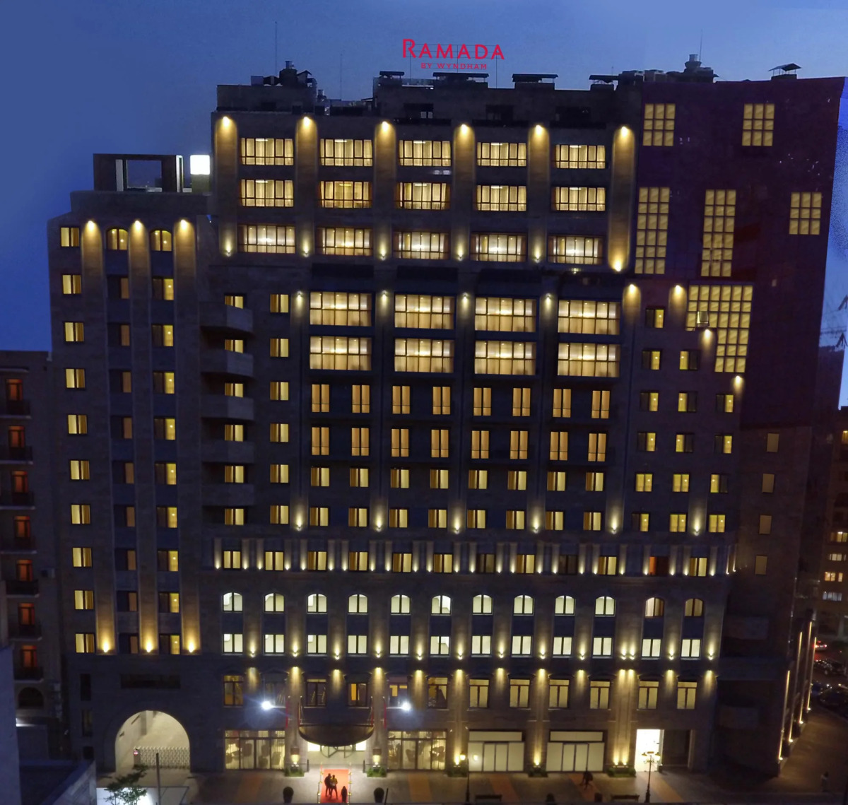 Отель Ramada and Suites by Wyndham Yerevan