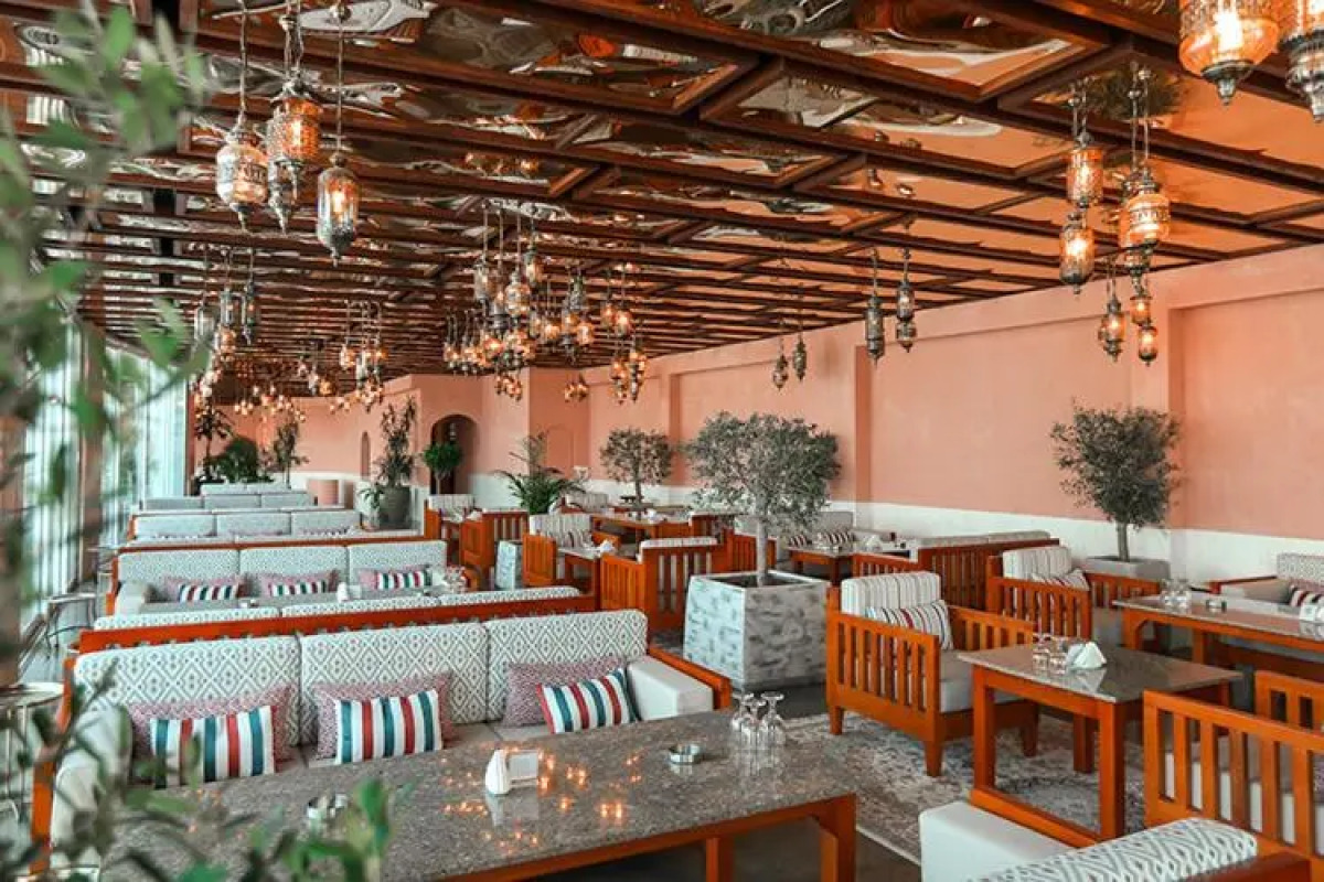 Отель Dubai Marine Beach Resort & Spa