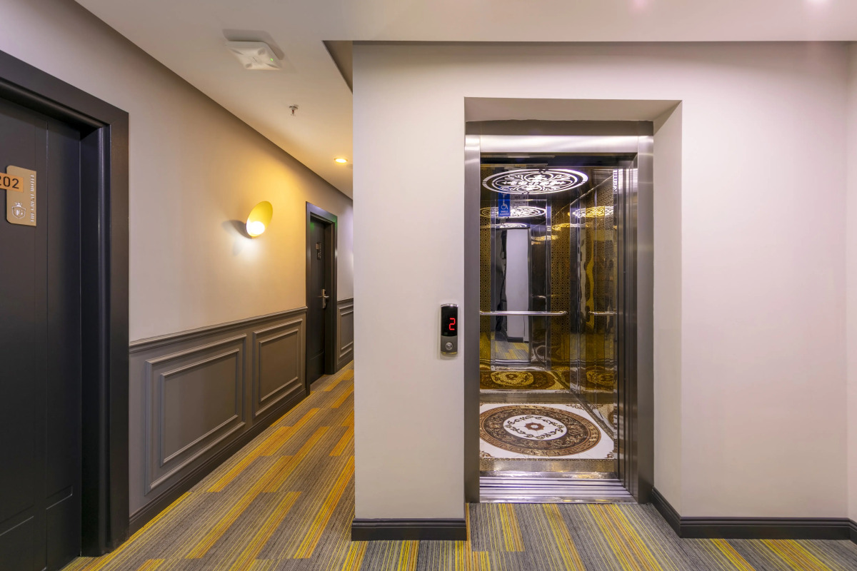 The Great Airport Hotel