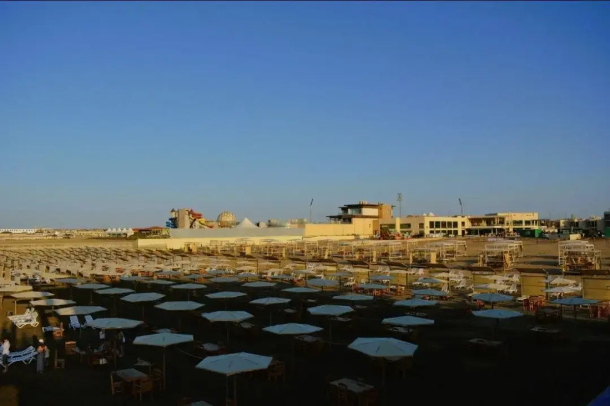 Отель Golden Beach By Sham Baku