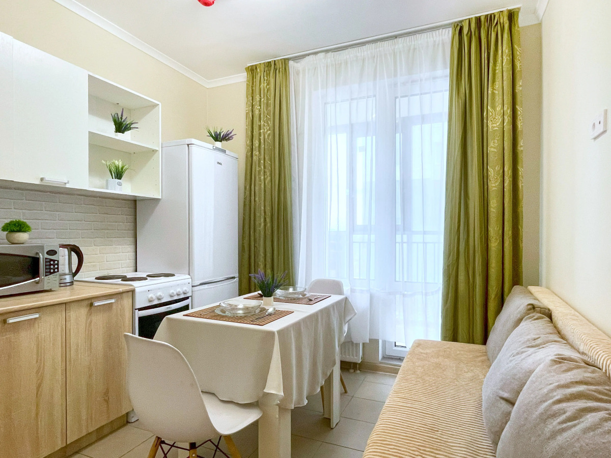 Квартира RELAX APART с панорамным балконом для 4 гостей