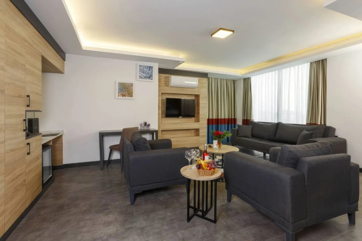 Optimum Luxury Hotel & Spa