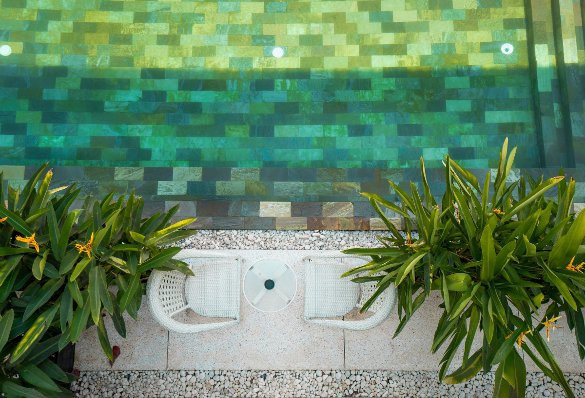 White Boutique Hotel & Residences