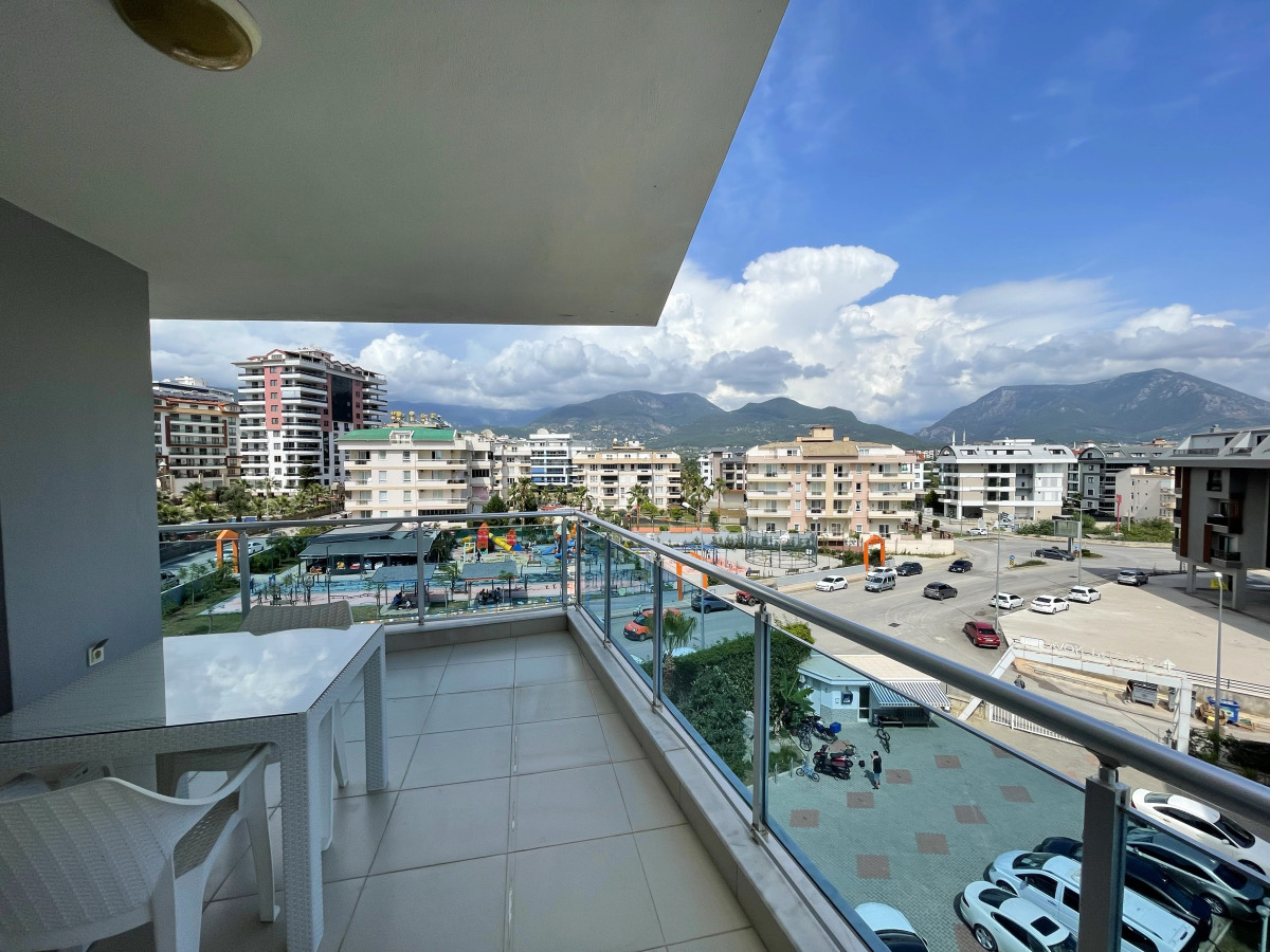 Апартаменты SA Apartments! Двухуровневая квартира с видом на горы