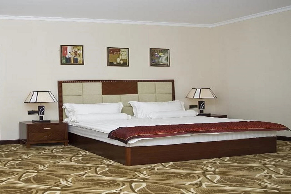 Отель Golden Coast