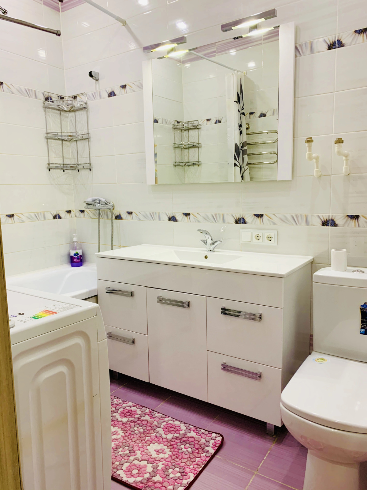 Просторная 3-квартира в центре города рядом ДКШ ЛПУ Газпром