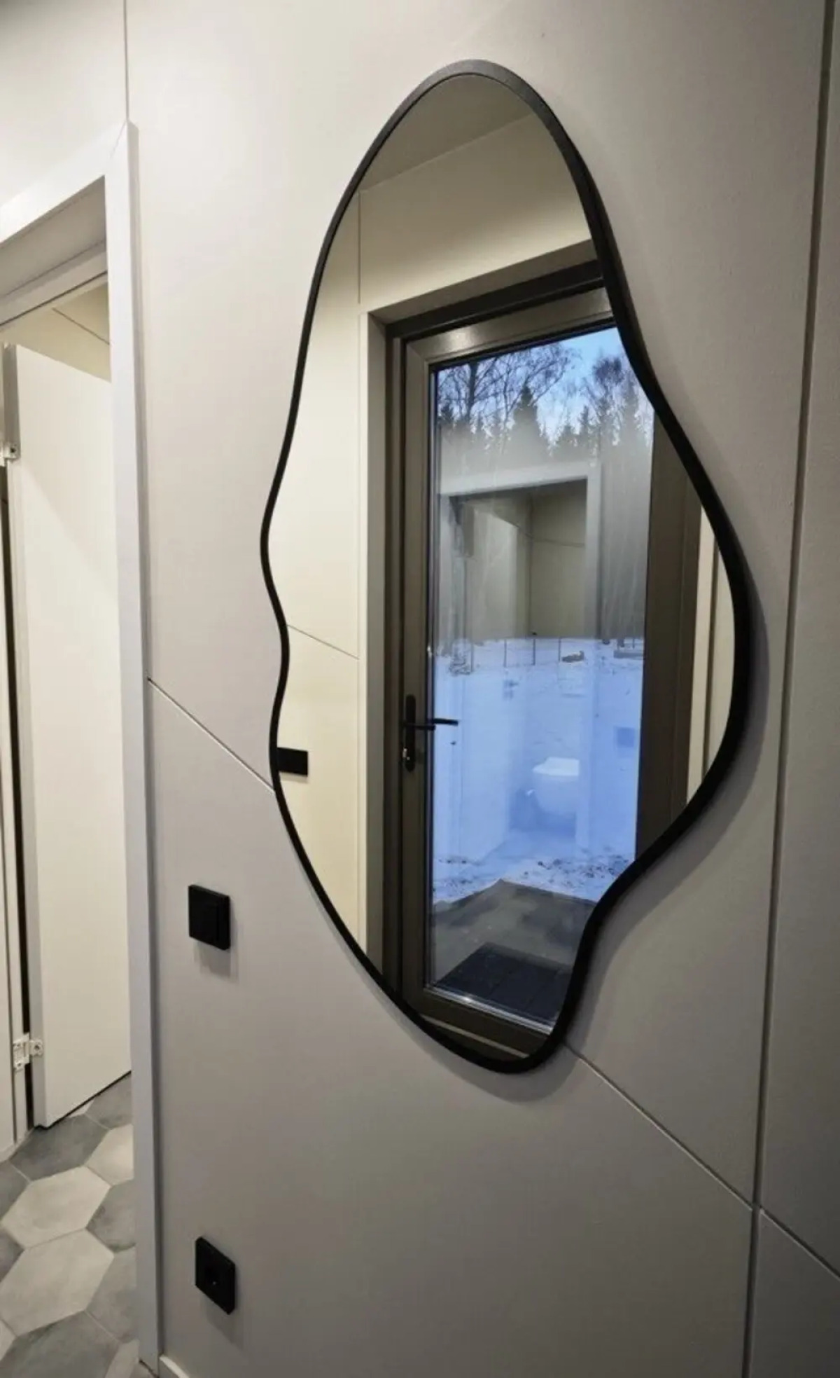 Частный дом с камином и потрясающим видом на лес