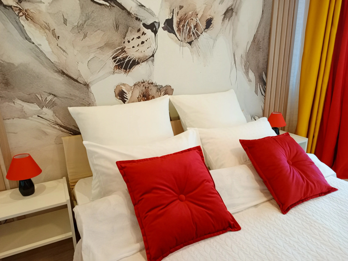 Апартаменты Уютные в высотке на Университетском