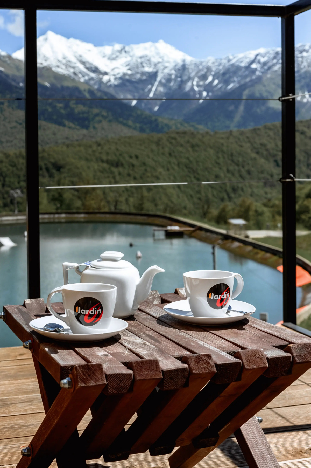 Глэмпинг Эндемик