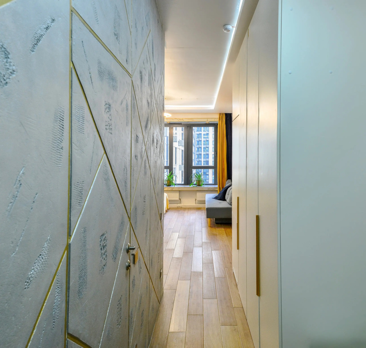 Апартаменты #1 Grey studio for 2+2 by Lo Apartments