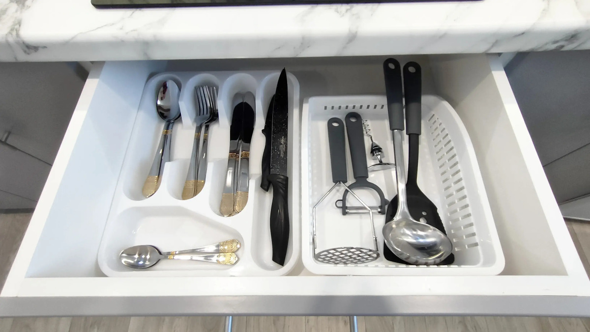 Квартира Новая Cовременная Cтудия с Видом на Рощу