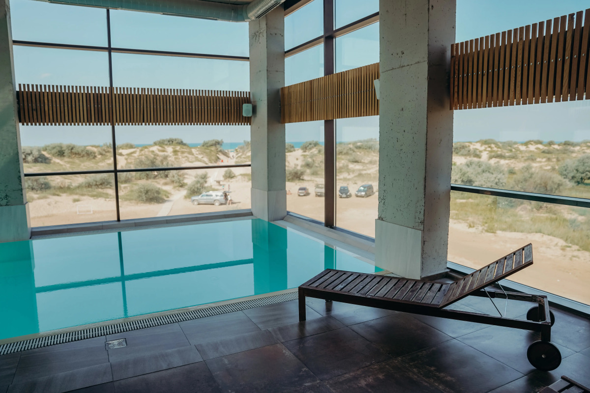 Отель Песок и Море