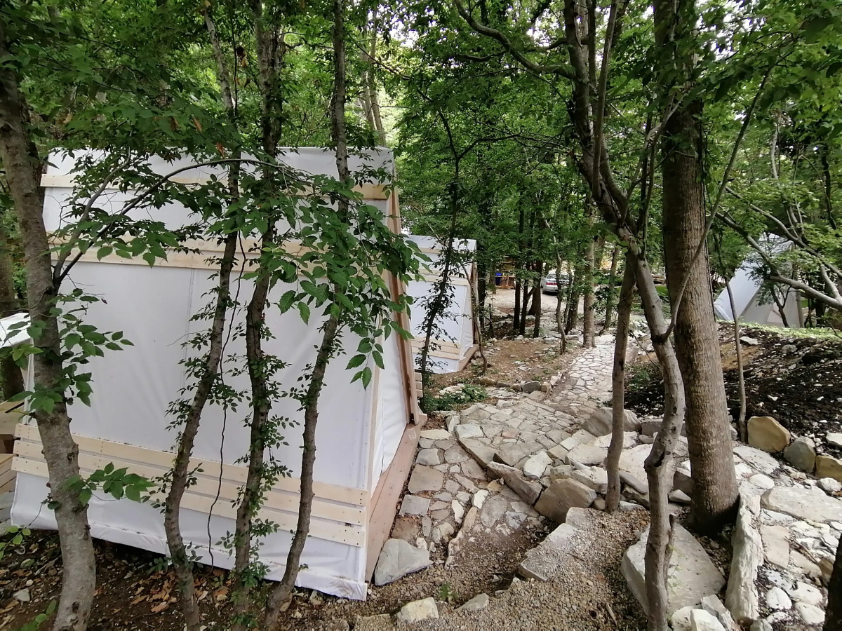 Кемпинг Дикое Место