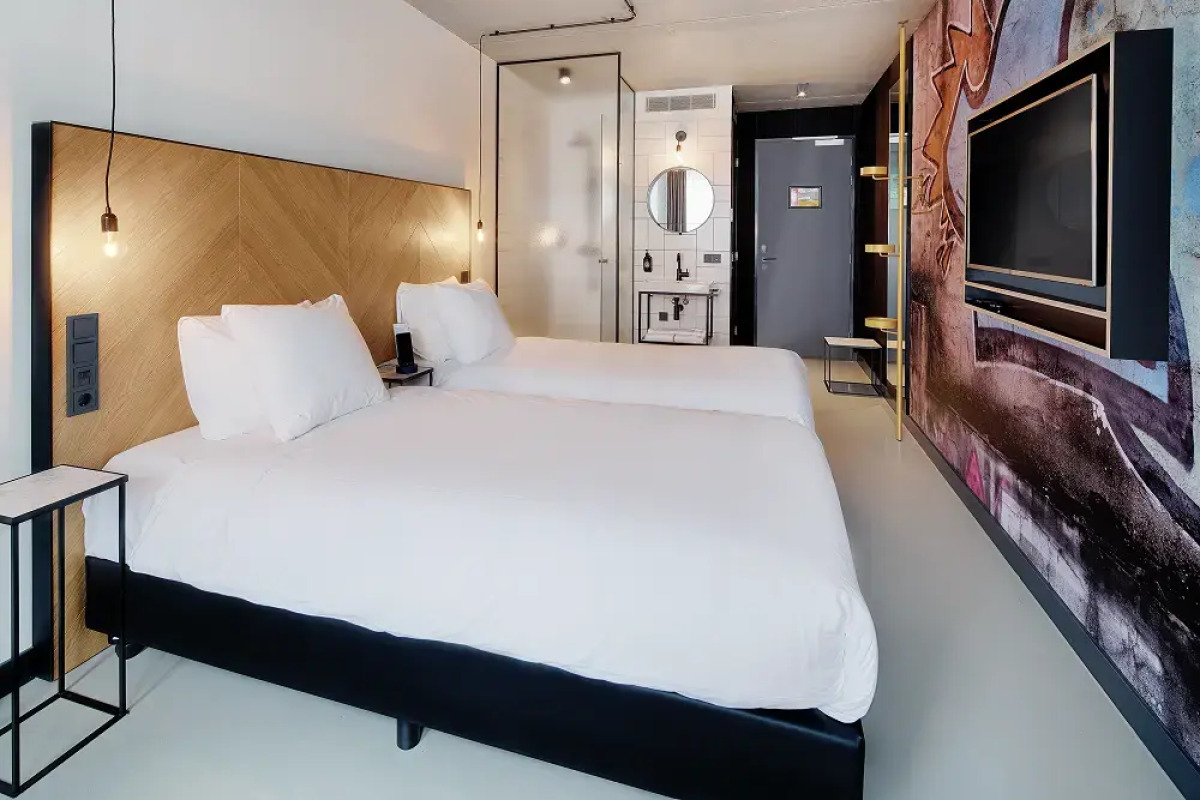 Отель the Match