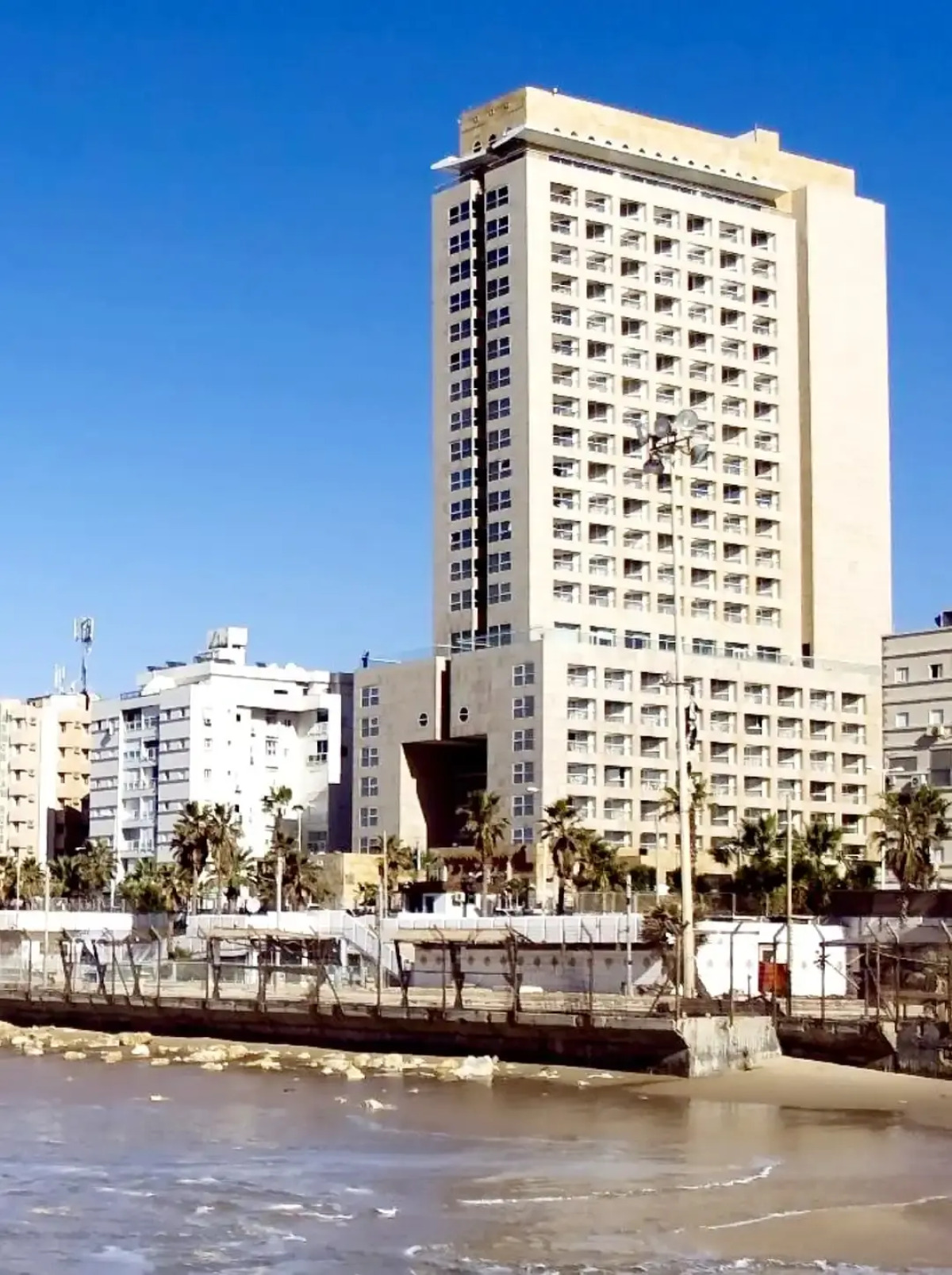 Апартаменты бен гурион 99-AH03