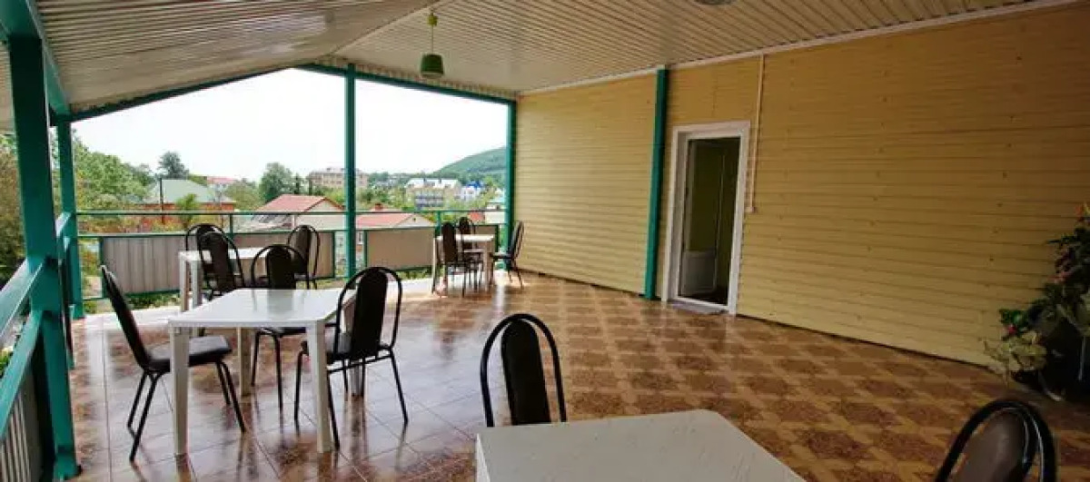 Гостиница Изумруд