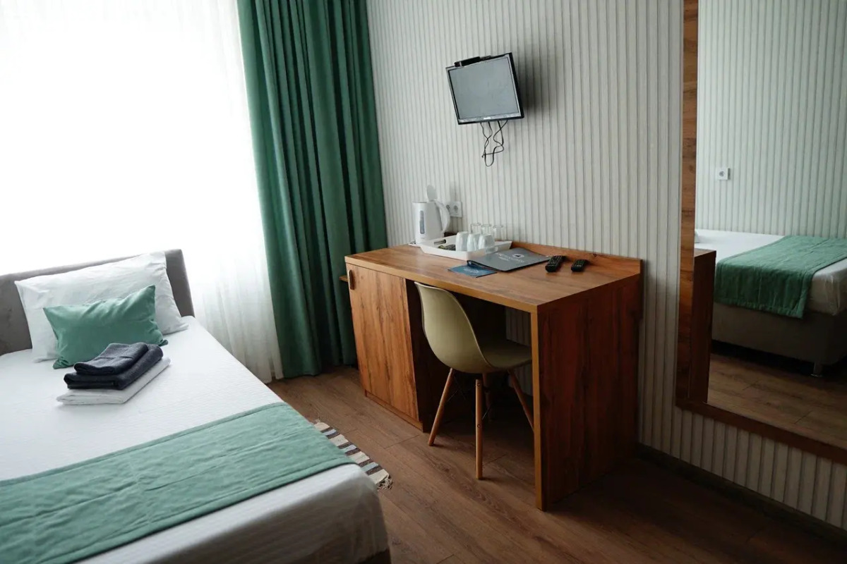 Отель Петровский Лес