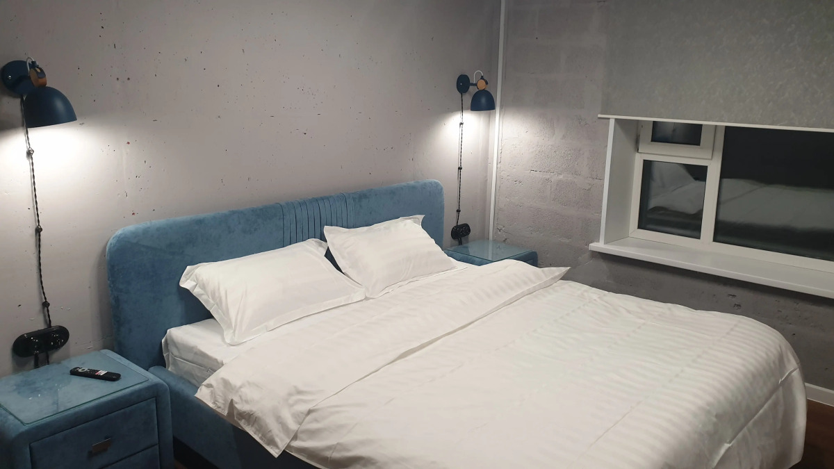 Апартаменты Green Lamp Downtown