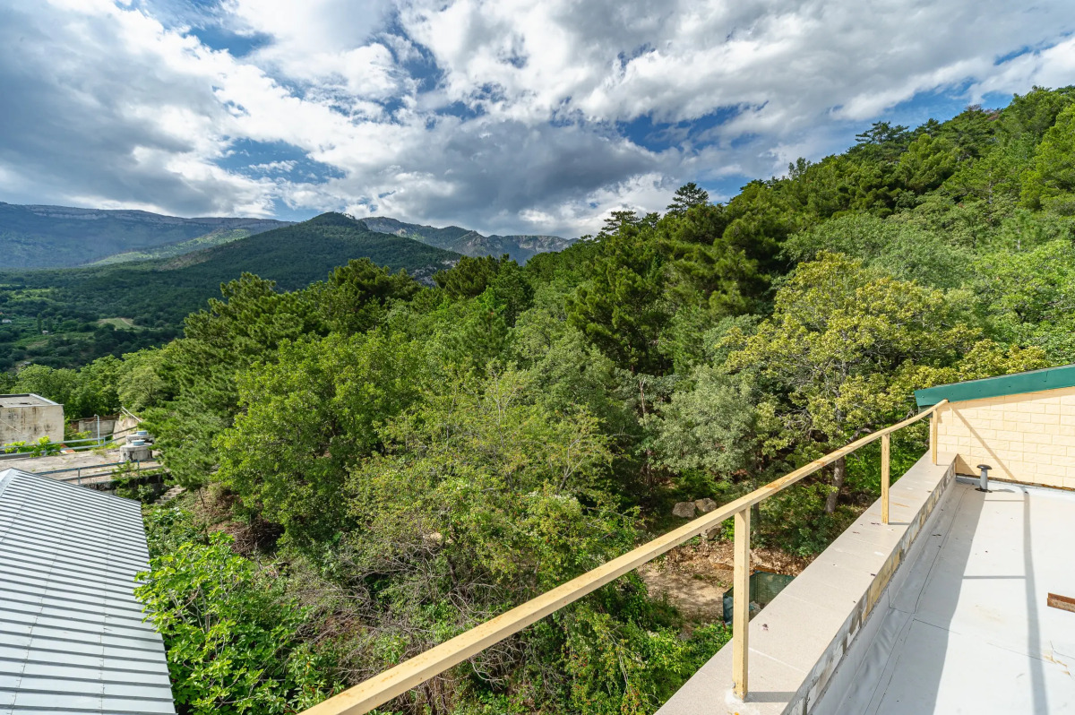 Гостевой дом Над Ялтой