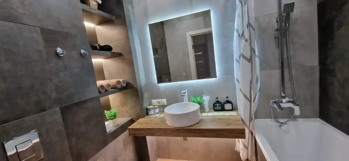 Апартаменты ЖК Альбатрос 12/16 на Поддубного 1