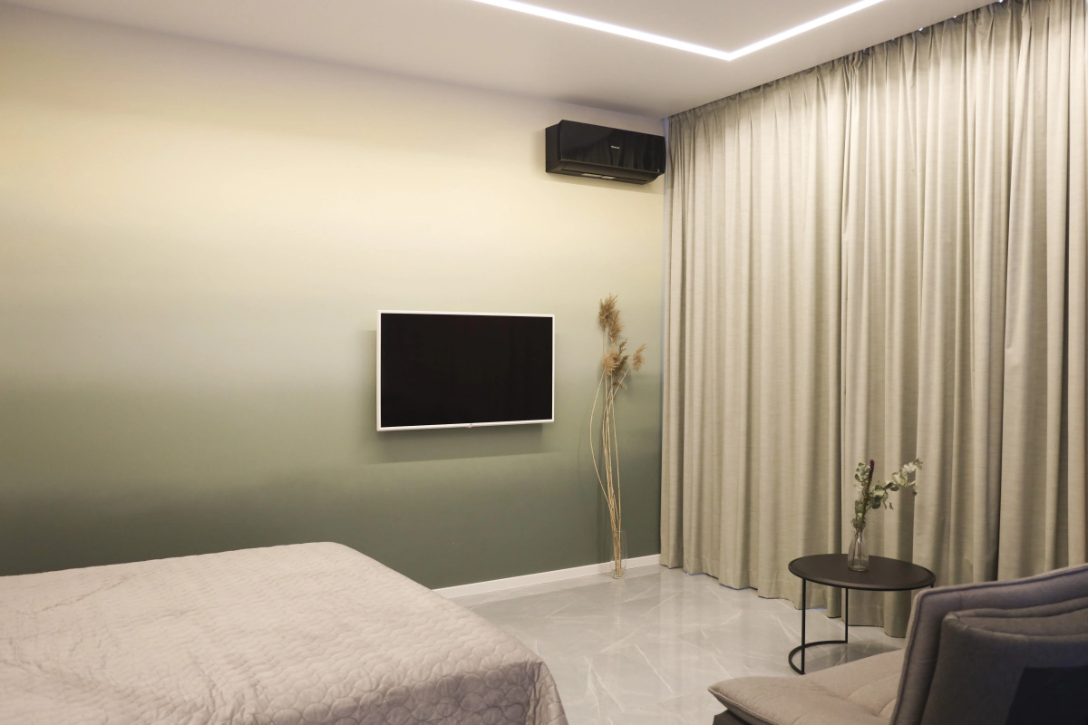 Апартаменты Buroshka Aparts С видом на город и дизайнерским ремонтом