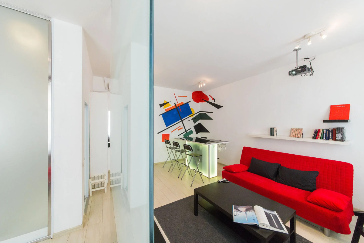 Мама Ро Студия №6 Супрематическая