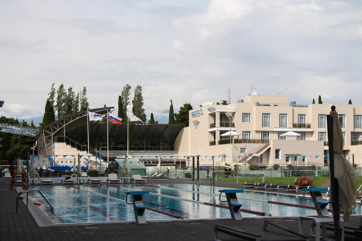 Апартаменты Red Apartments Арт Лайт Сити Шерли