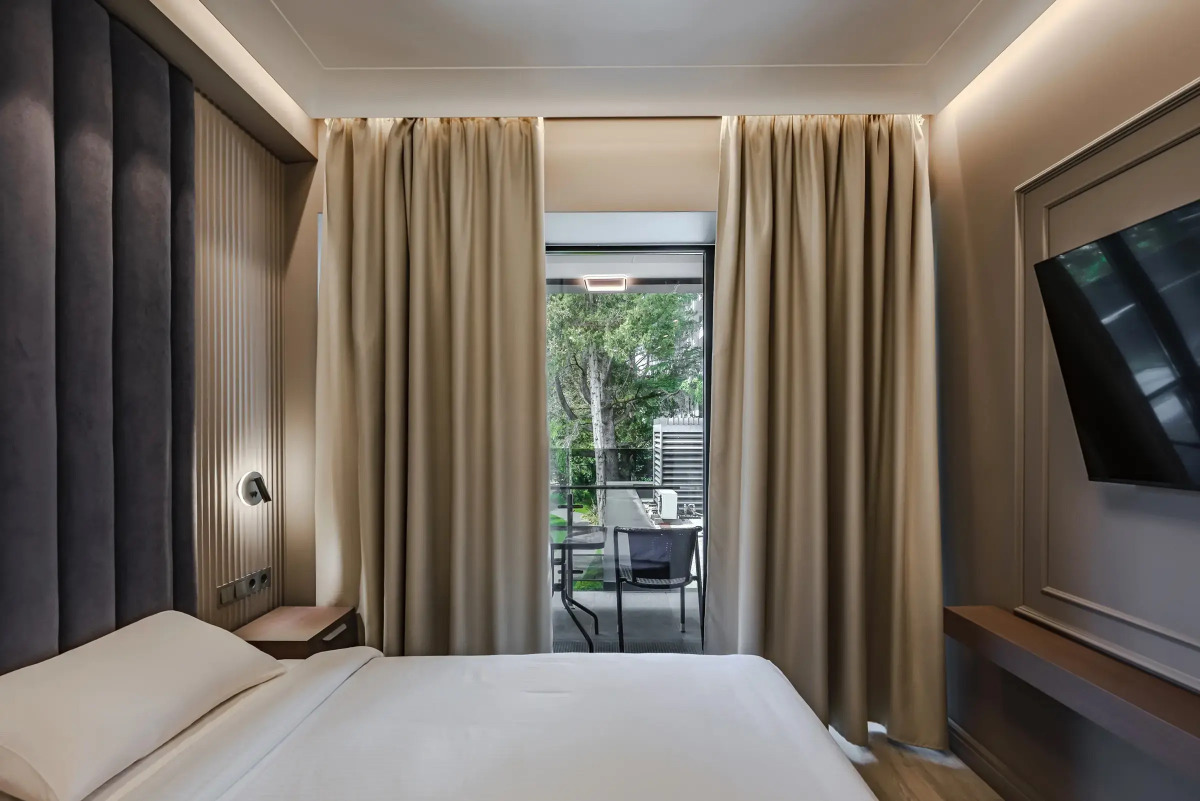 Апартаменты Ленина 217А с бассейном 2