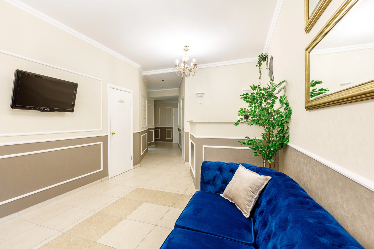 Хостел История