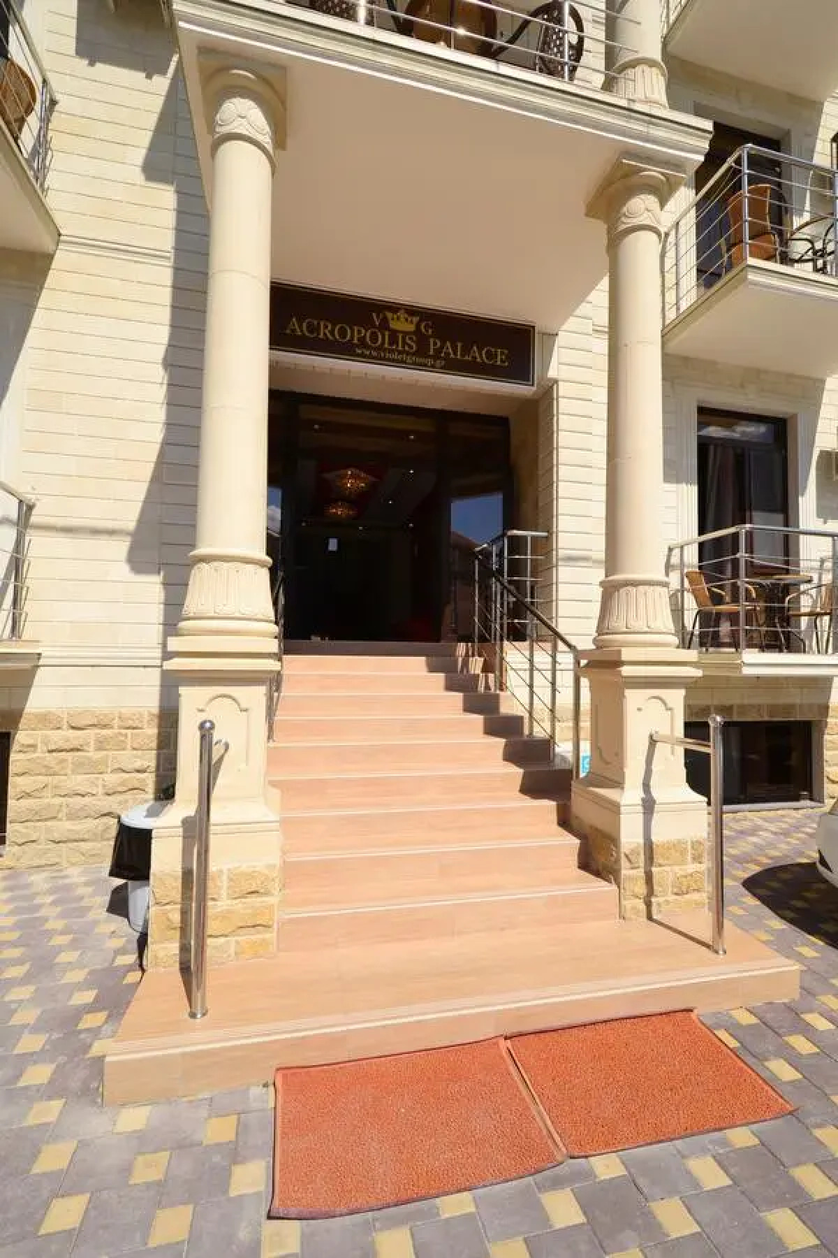 Отель Acropolis Palace