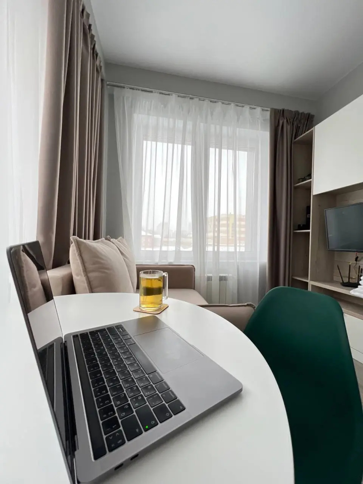 Апартаменты с Видом на Исторический Электрозавод