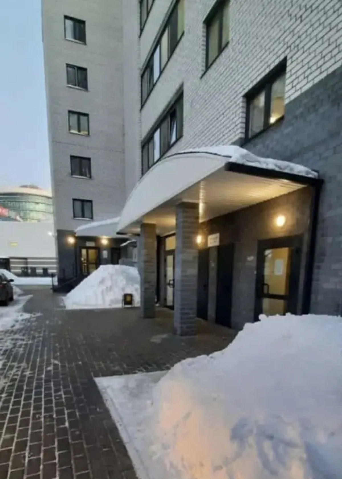 Апартаменты Light House У ТЦ Жемчужина