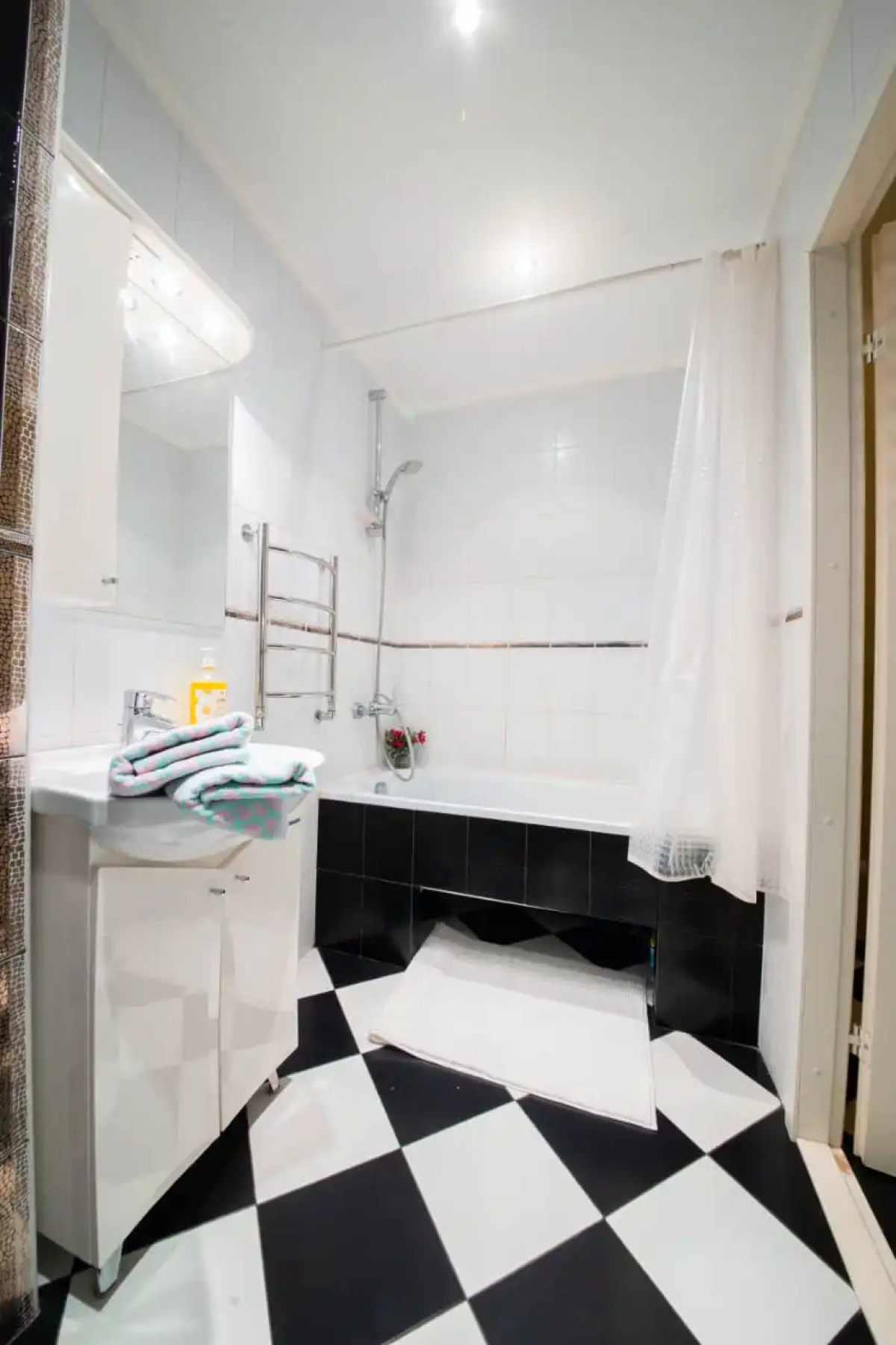 Апартаменты На Симбирцева 44