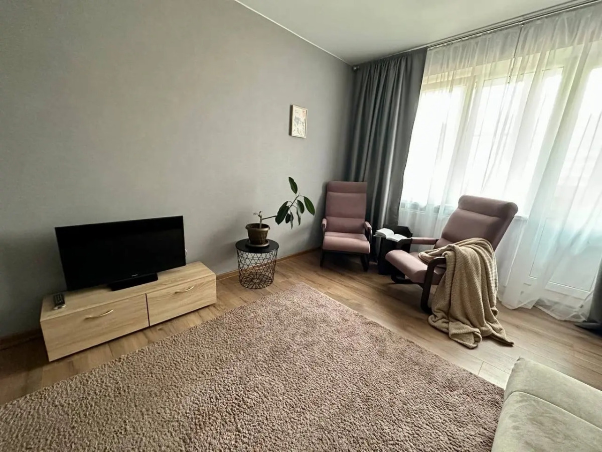 Квартира в Центре Города у Ледового Дворца