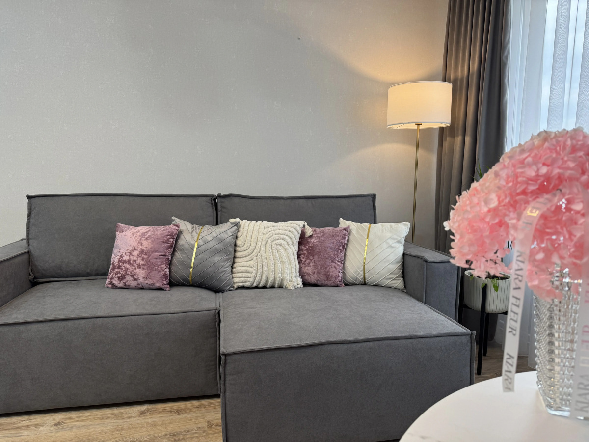 Квартира Новая Евродвушка недалеко от Аэропорта