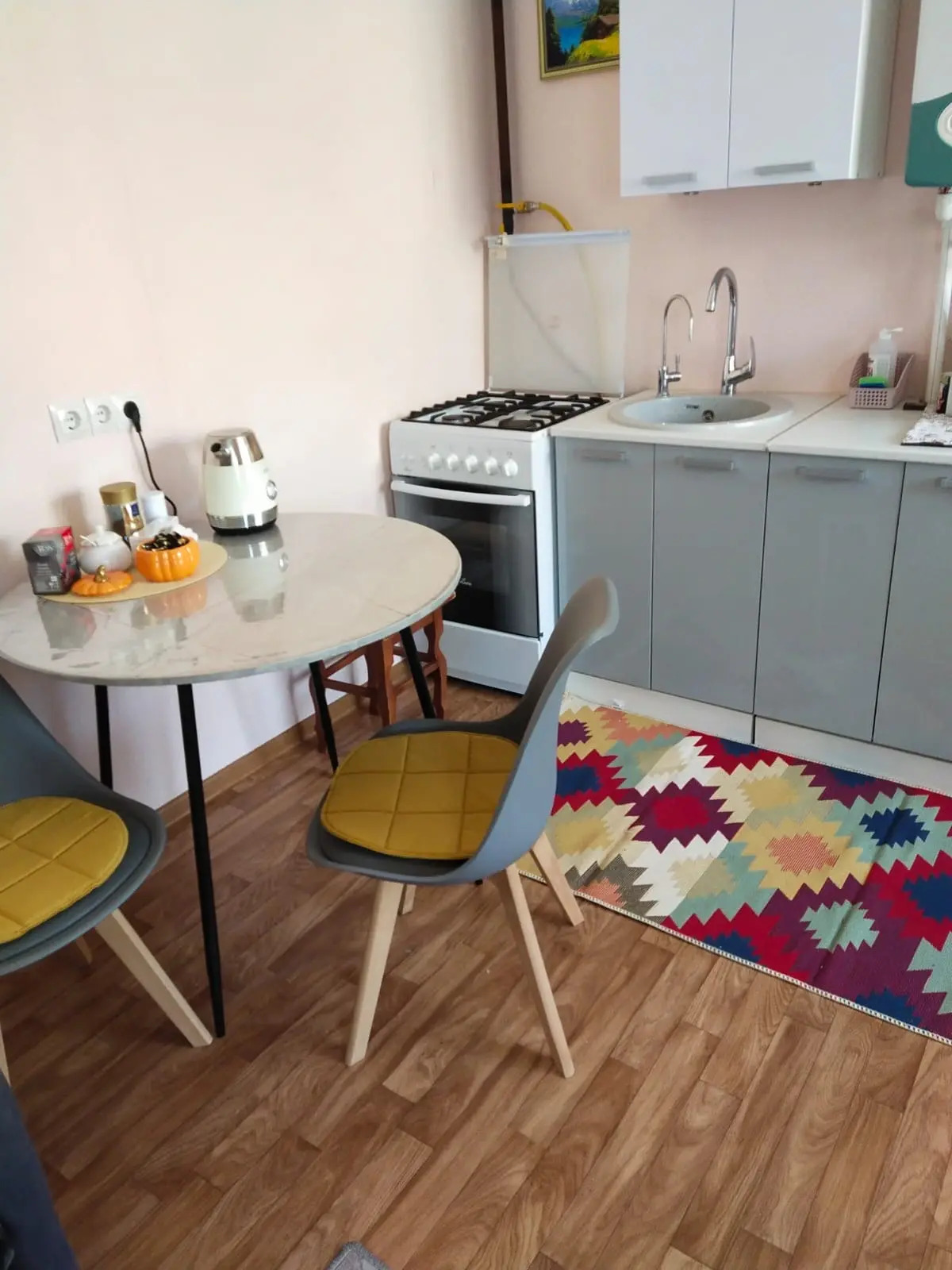 Квартира возле Хурула Золотой Обители в Центре Элисты