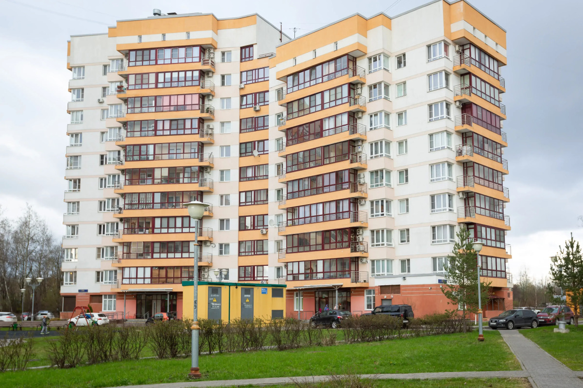 Апартаменты 2комнатные с балконом в мкр "Зеленый Бор"