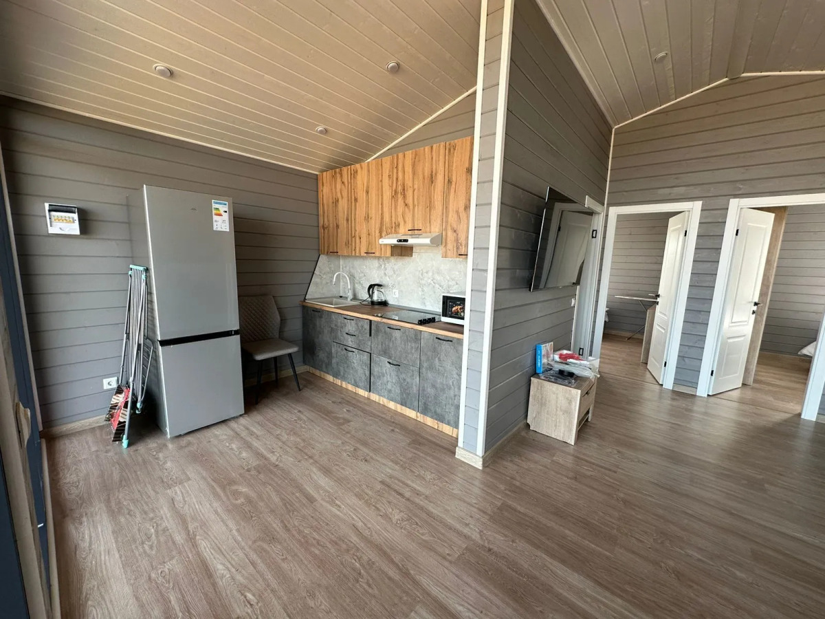 Коттеджи Золотые пески