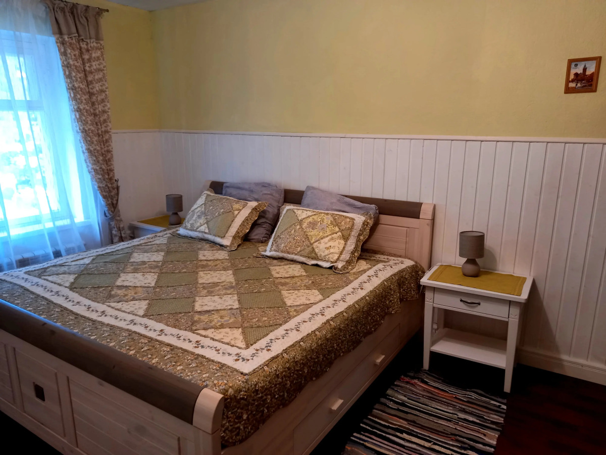 Дом у сосен