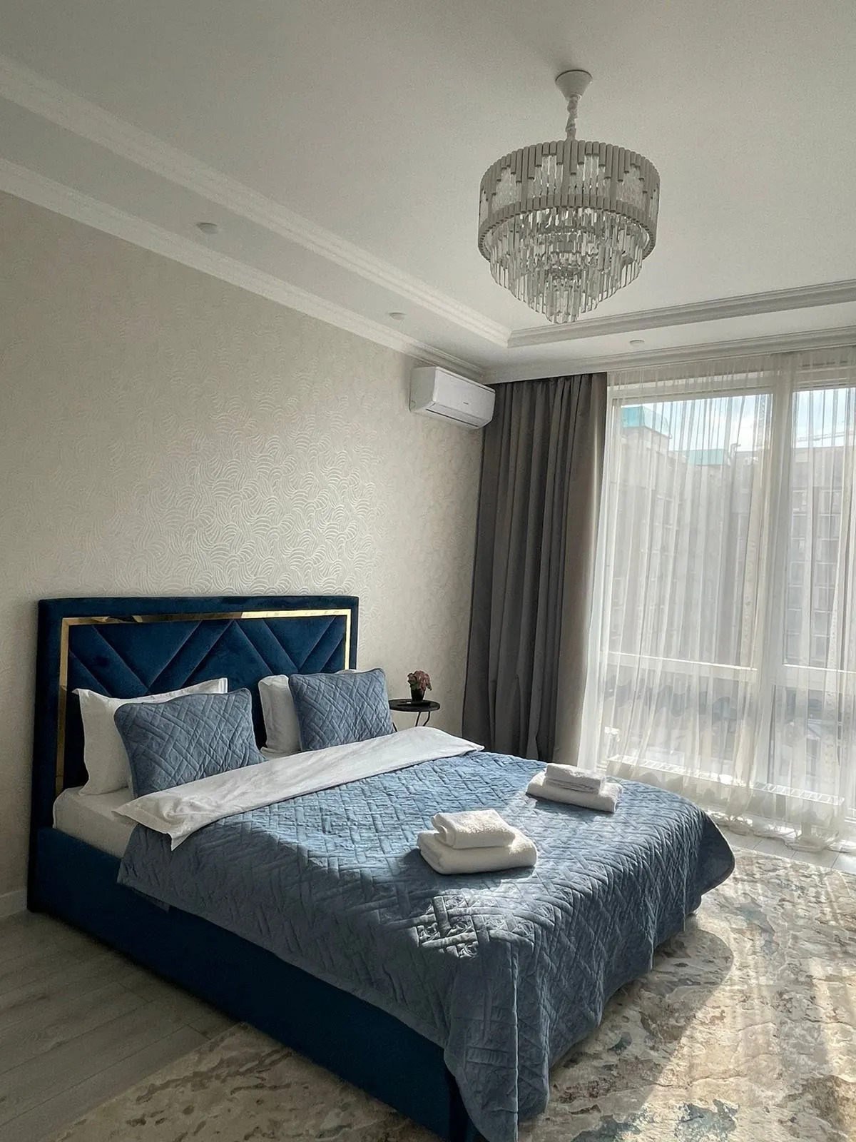 Апартаменты в ЖK 4YOU на Радостовца 333А