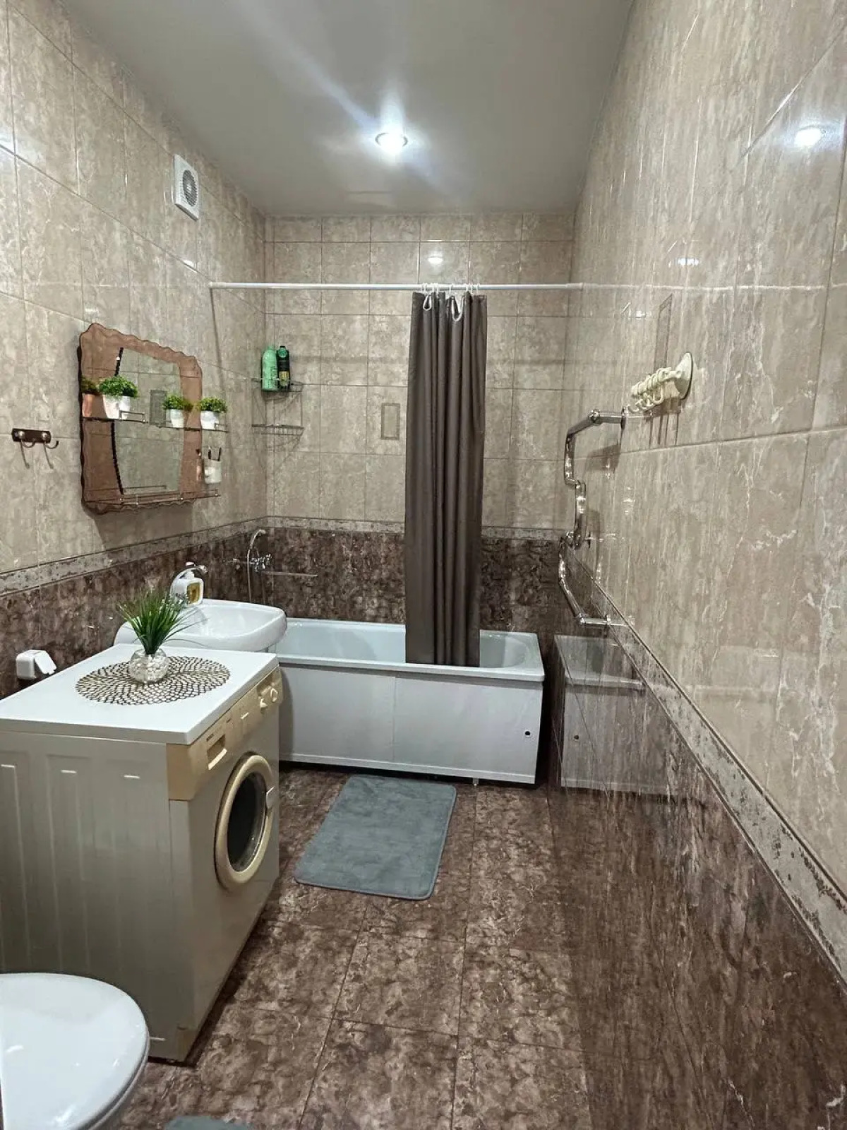 Евродвушка с видом на гору