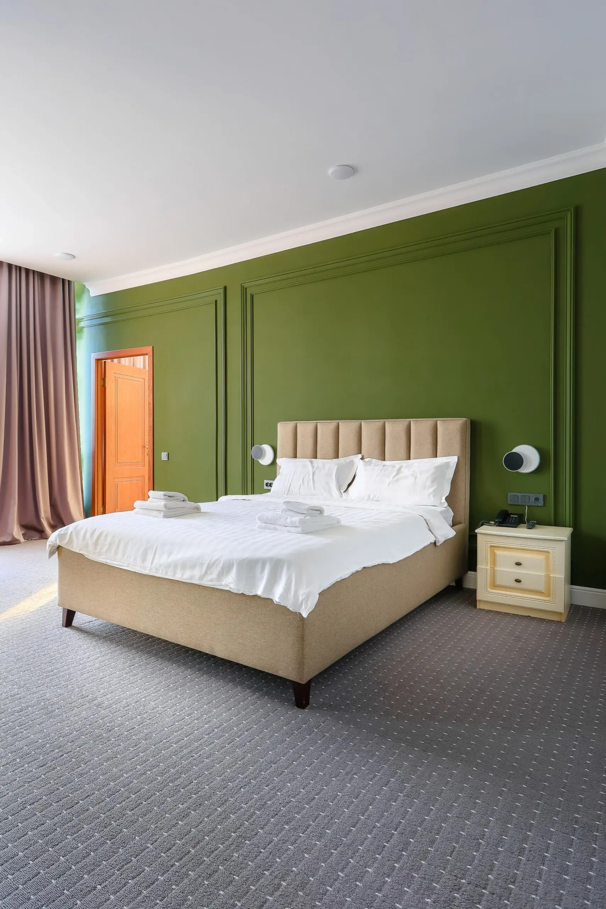 Отель Grand Opera