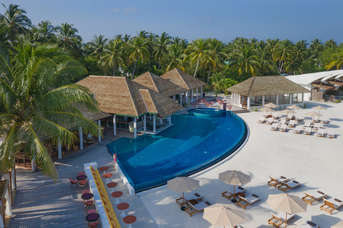 Отель Cinnamon Hakuraa Huraa Maldives