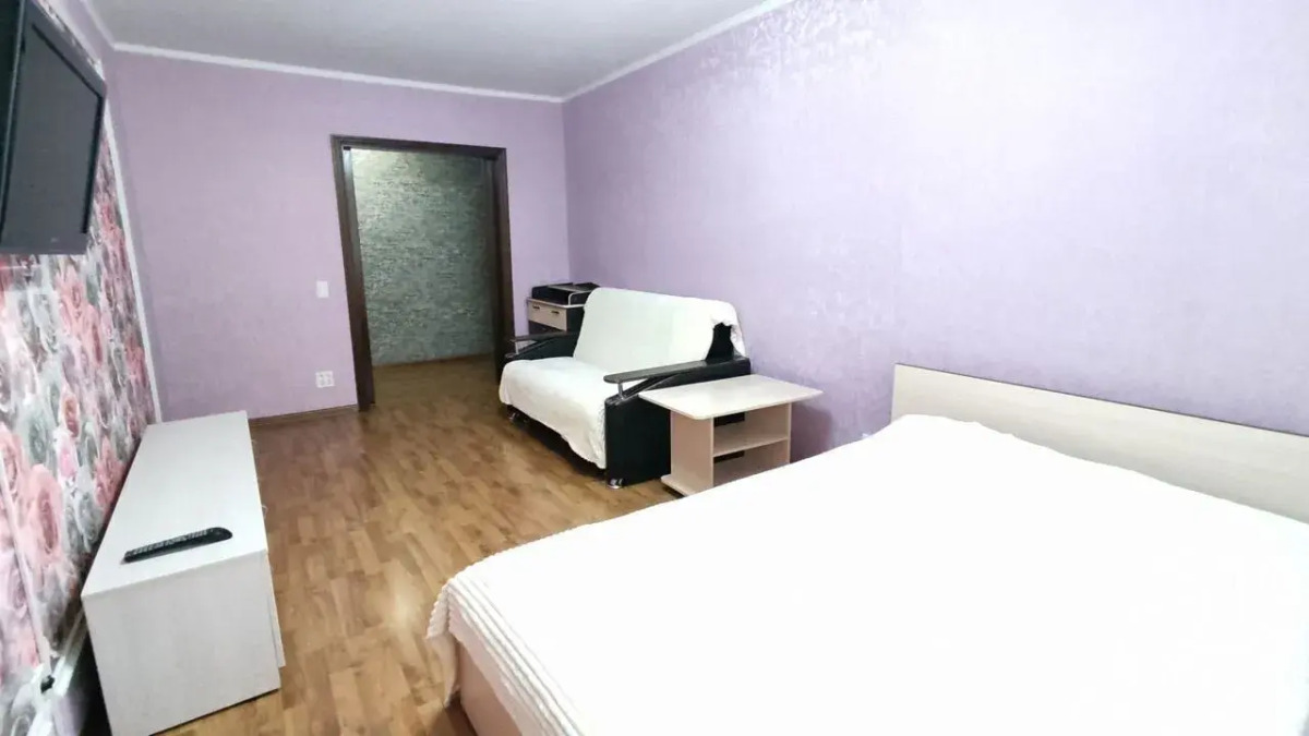 Квартира на Проспекте Карла Маркса 208