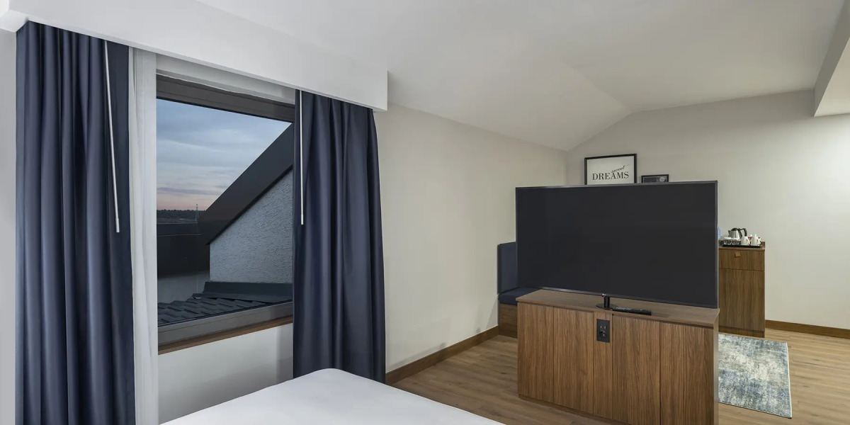 Отель Hampton by Hilton Istanbul Arnavutkoy