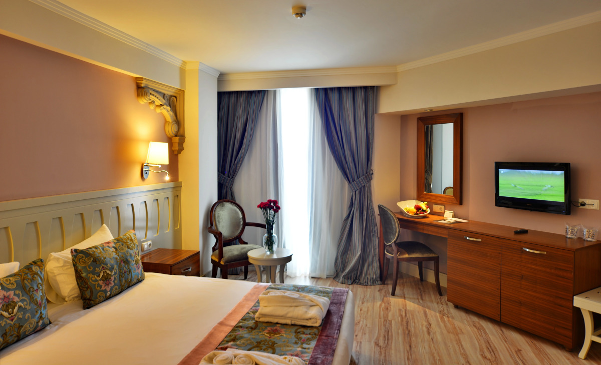 Side Crown Serenity – Всё включено