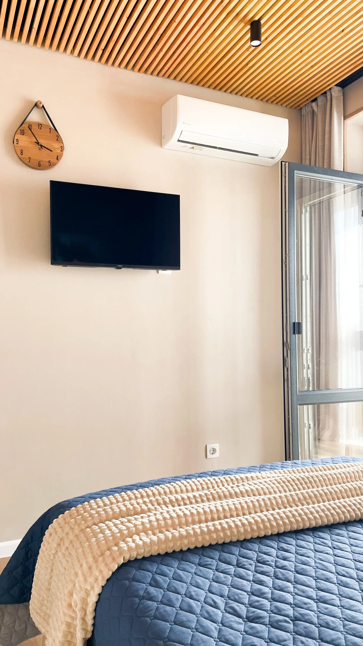 Квартира Современная и уютная студия с дизайнерским ремонтом в ЖК Самовароff