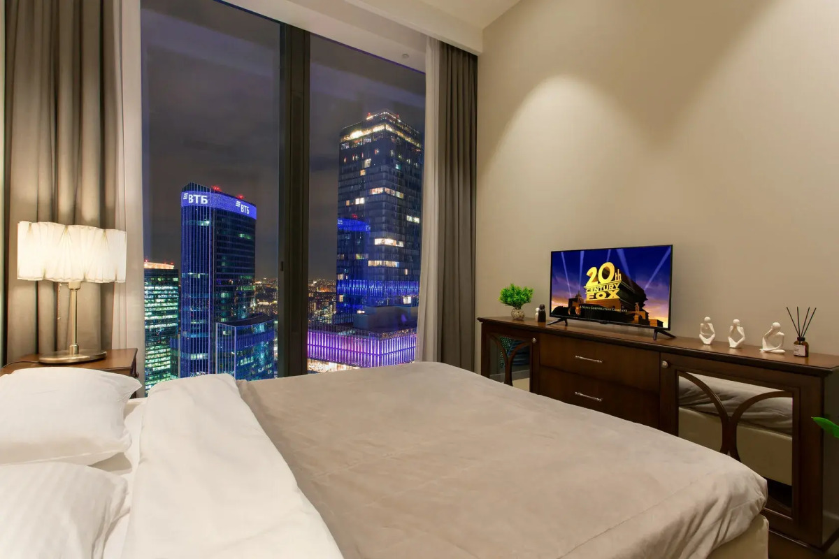 Апартаменты Sky City Moscow 62 этаж! Вид на Башни, Лужники, Парк победы и город! Очень уютный!